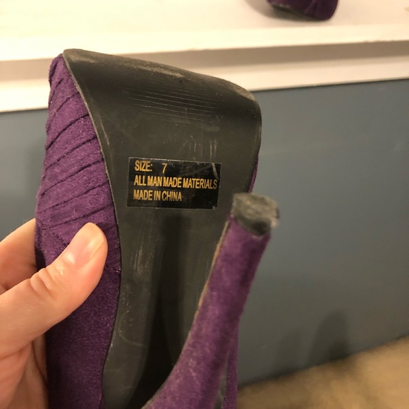 Woman’s platform heels size 7 - Picture 3 of 4